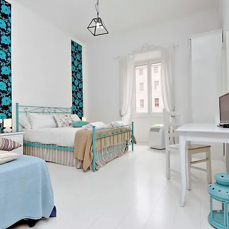 Charming Antonia 300 Mt From Colosseum רומא